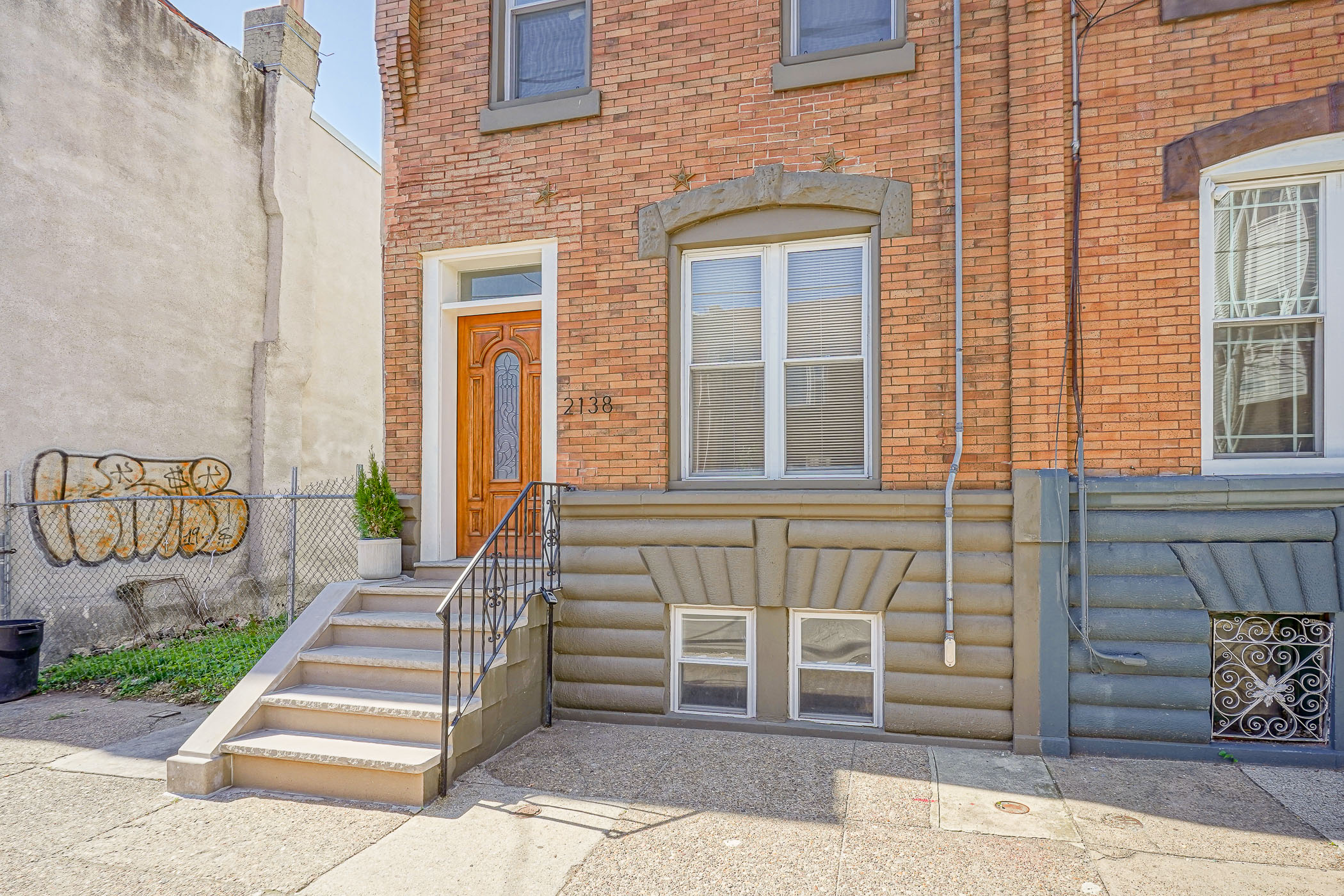 Exterior view at 2138 Morris St